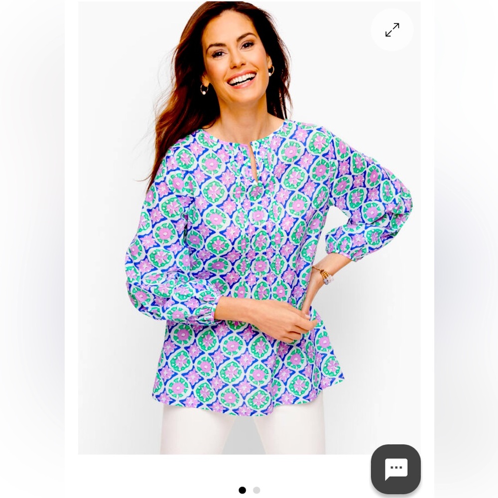 TALBOTS SPLIT NECK PIN-TUCK TOP - MEDALLION BLOUSE LIKE NEW CONDITION
